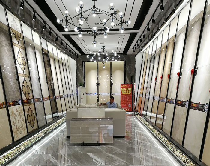 【實(shí)景案例】陶瓷一線品牌金艾陶瓷磚重慶墊江200方專賣店鑒賞