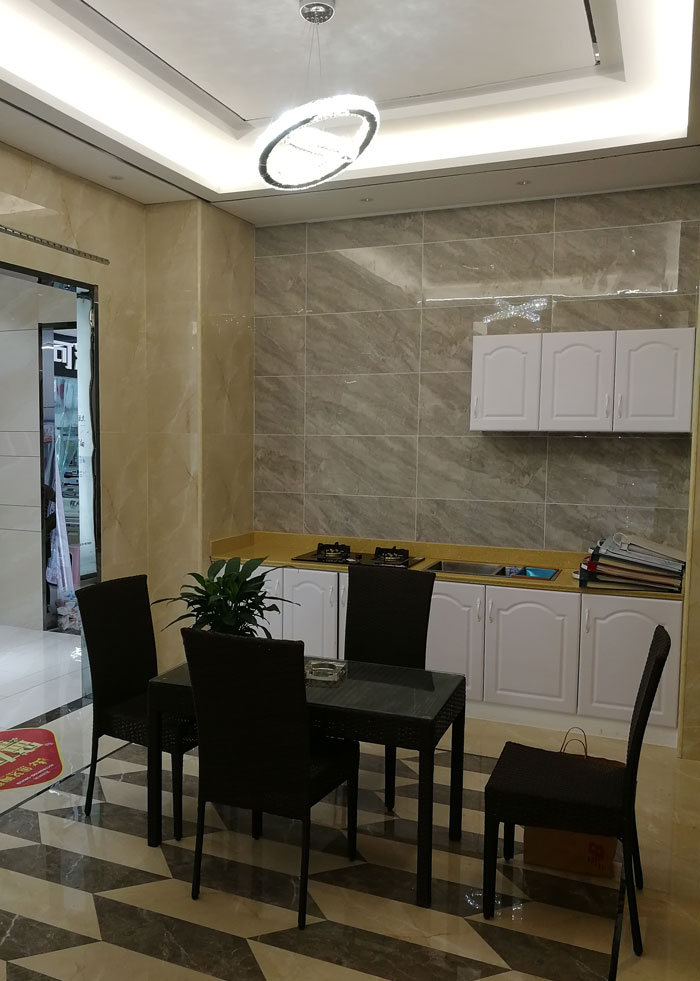 【實(shí)景案例】陶瓷一線品牌金艾陶瓷磚重慶墊江200方專賣店鑒賞