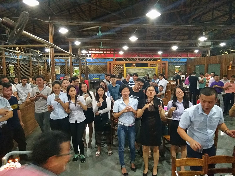 金艾陶喜迎三周年慶，感恩同行